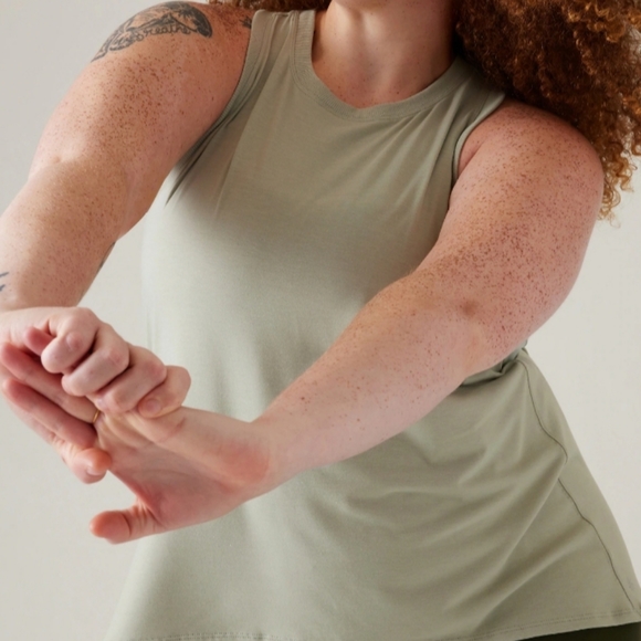Athleta Ease In Tank - Picture 2 of 8